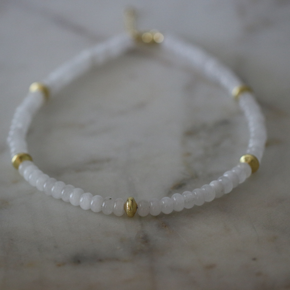 Elizabeth Gemstone Necklace White