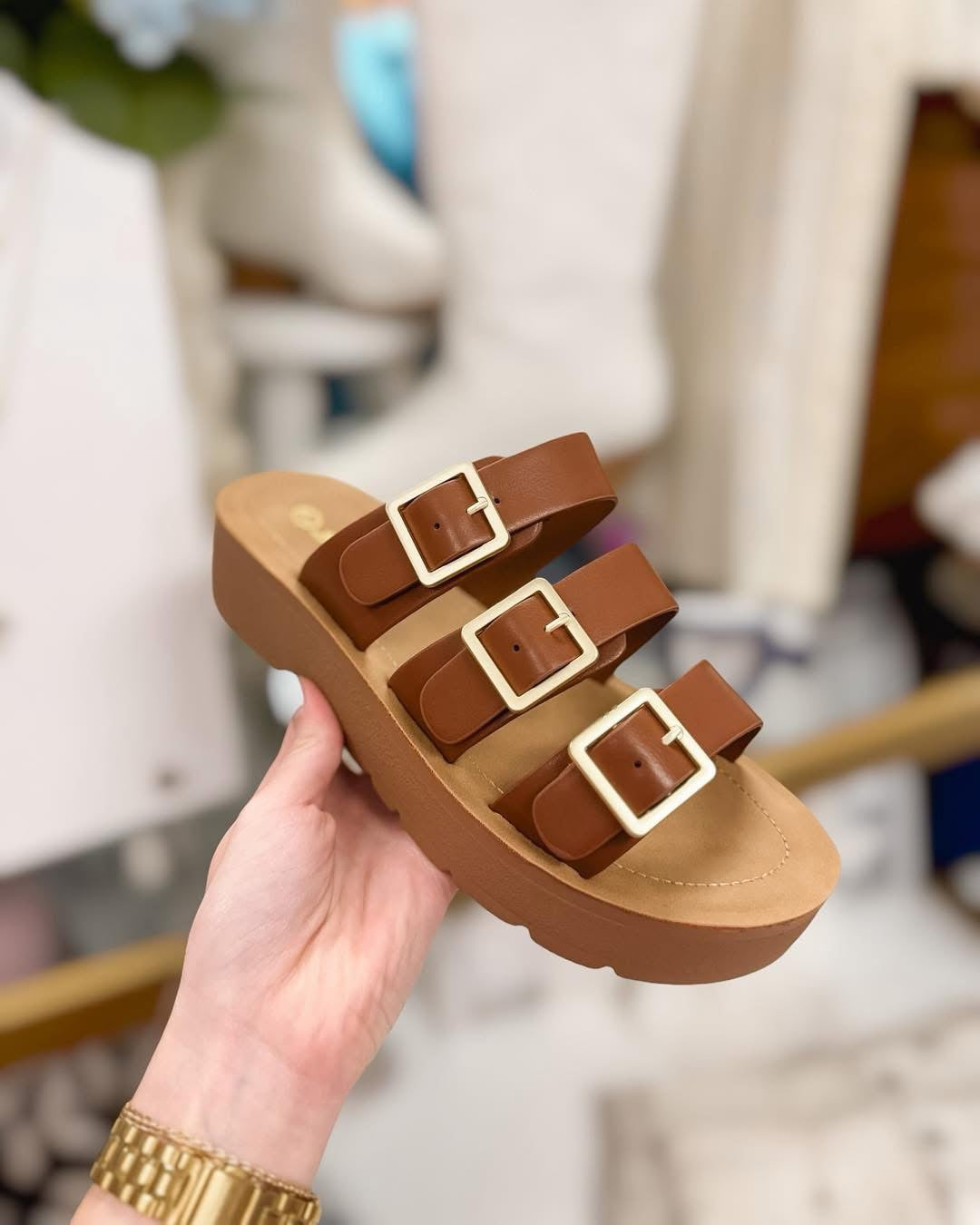 Viktor Tan Sandal