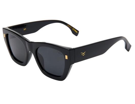 Ivy Black/Smoke Polarized Lens