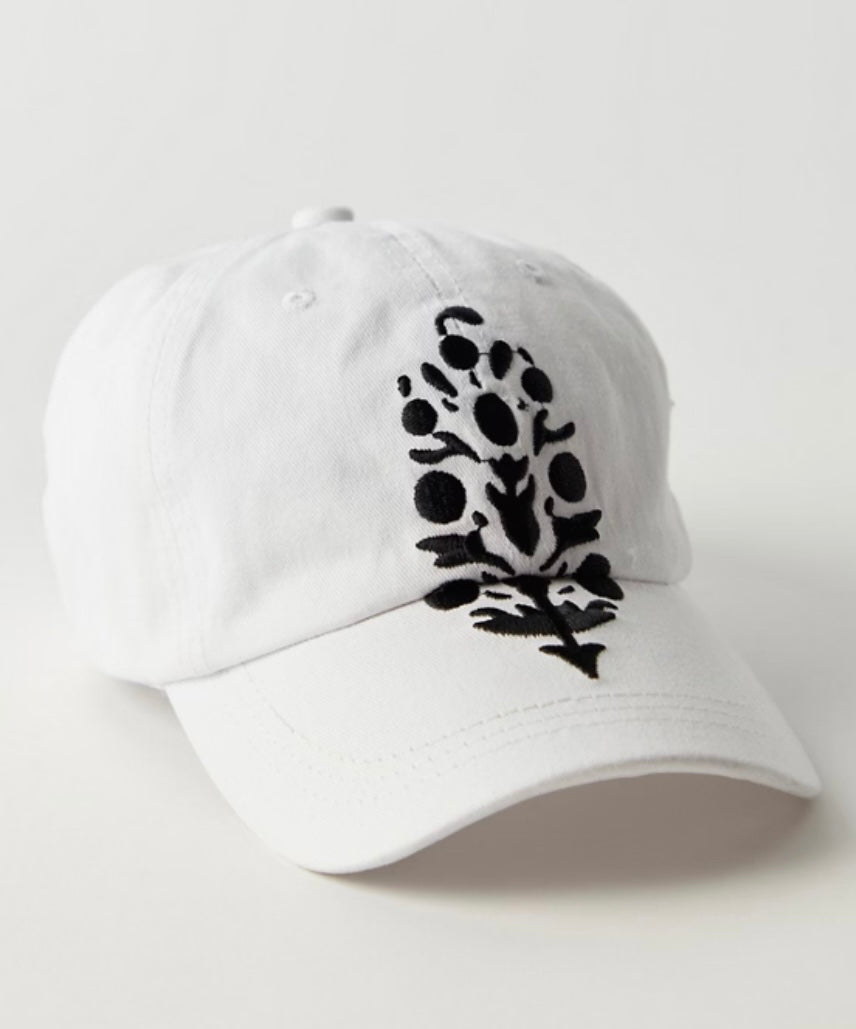 Big Buti Baseball Cap White/Black
