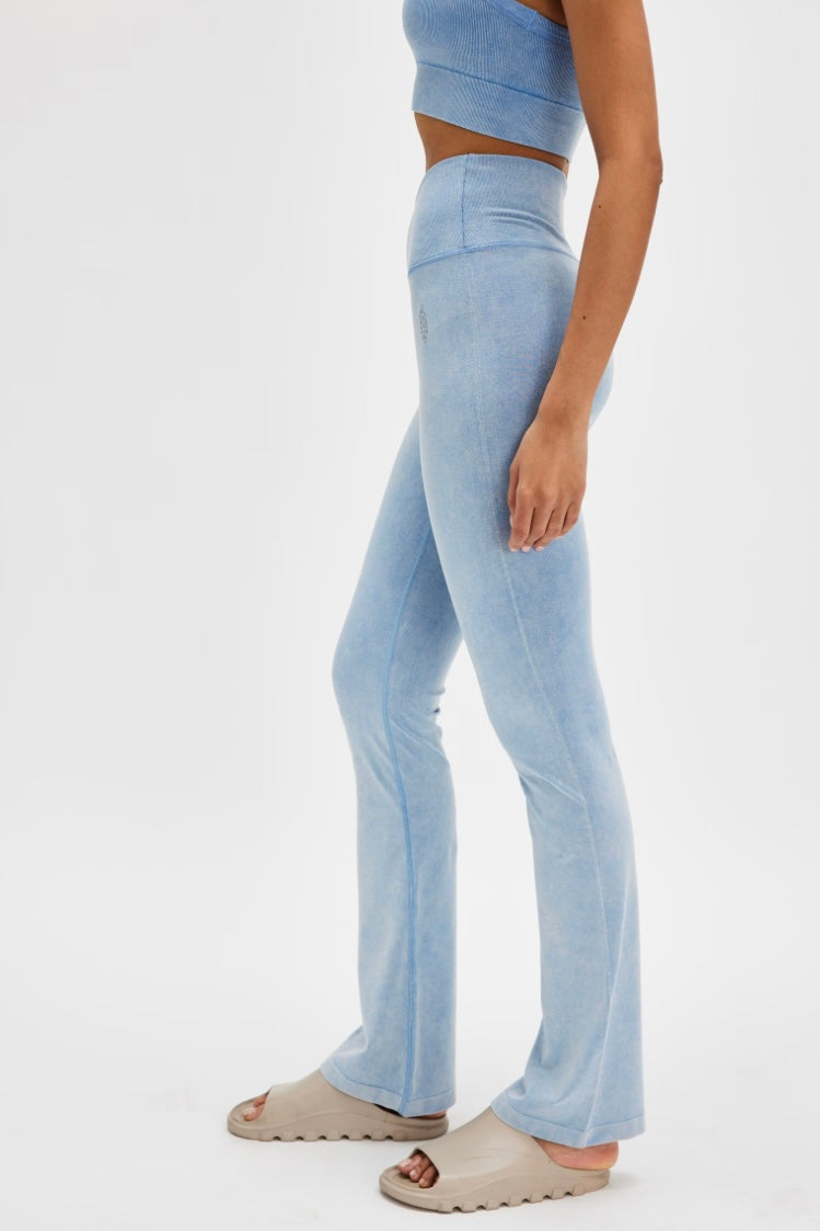 Go To Smooth Flare Washed Denim Blue