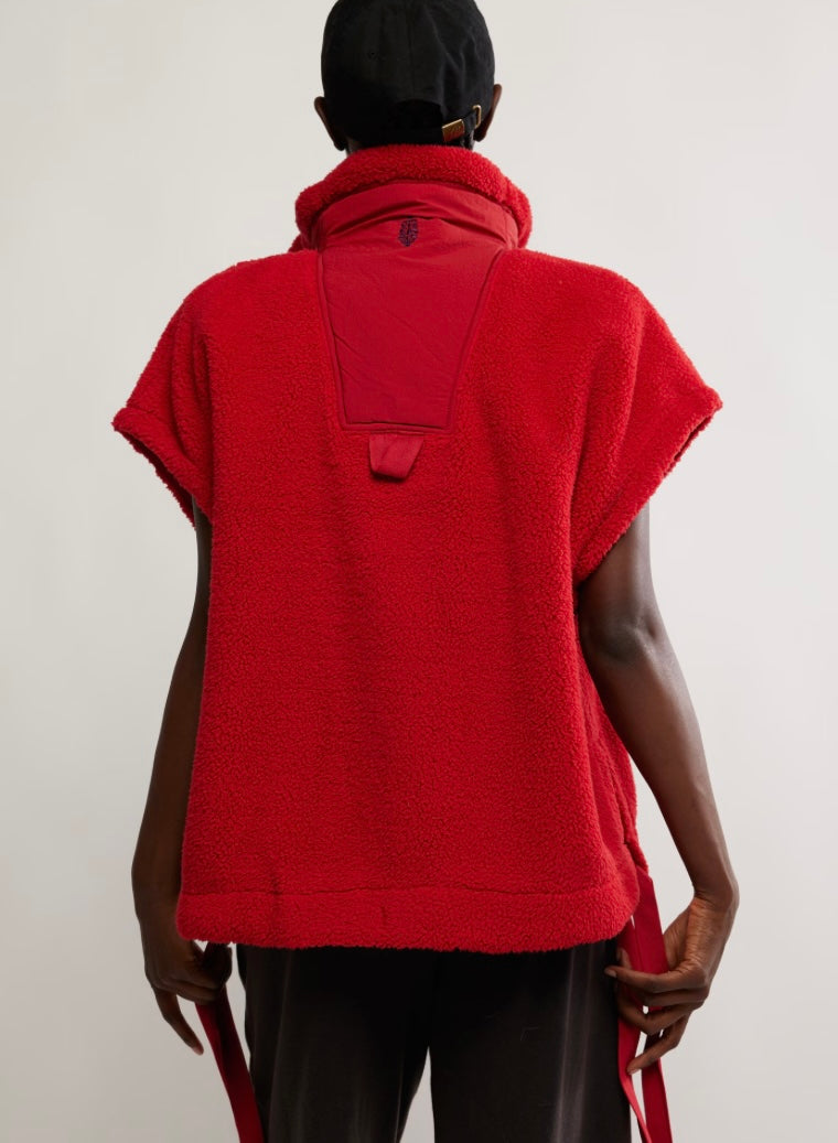 Scout It Out Vest Cranberry