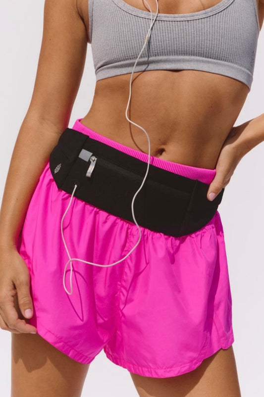 Carpe Diem Short Fushia Flirt