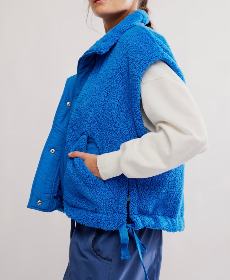 Scout It Out Vest Light Cobalt