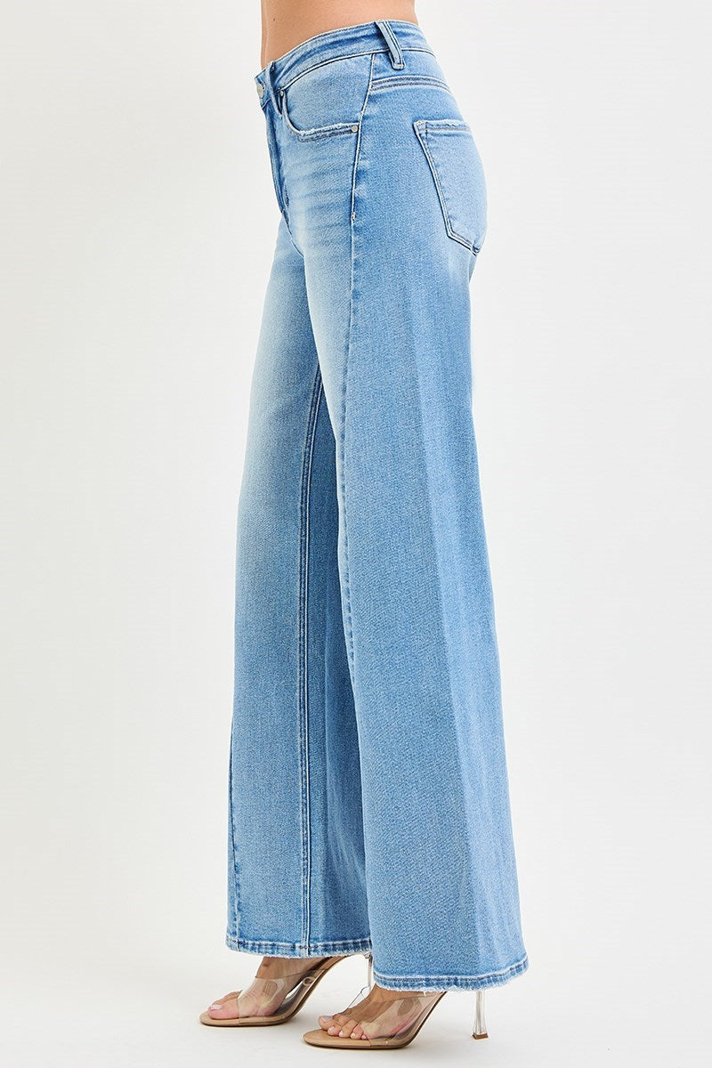 Chelsea HR Ankle Wide Jeans