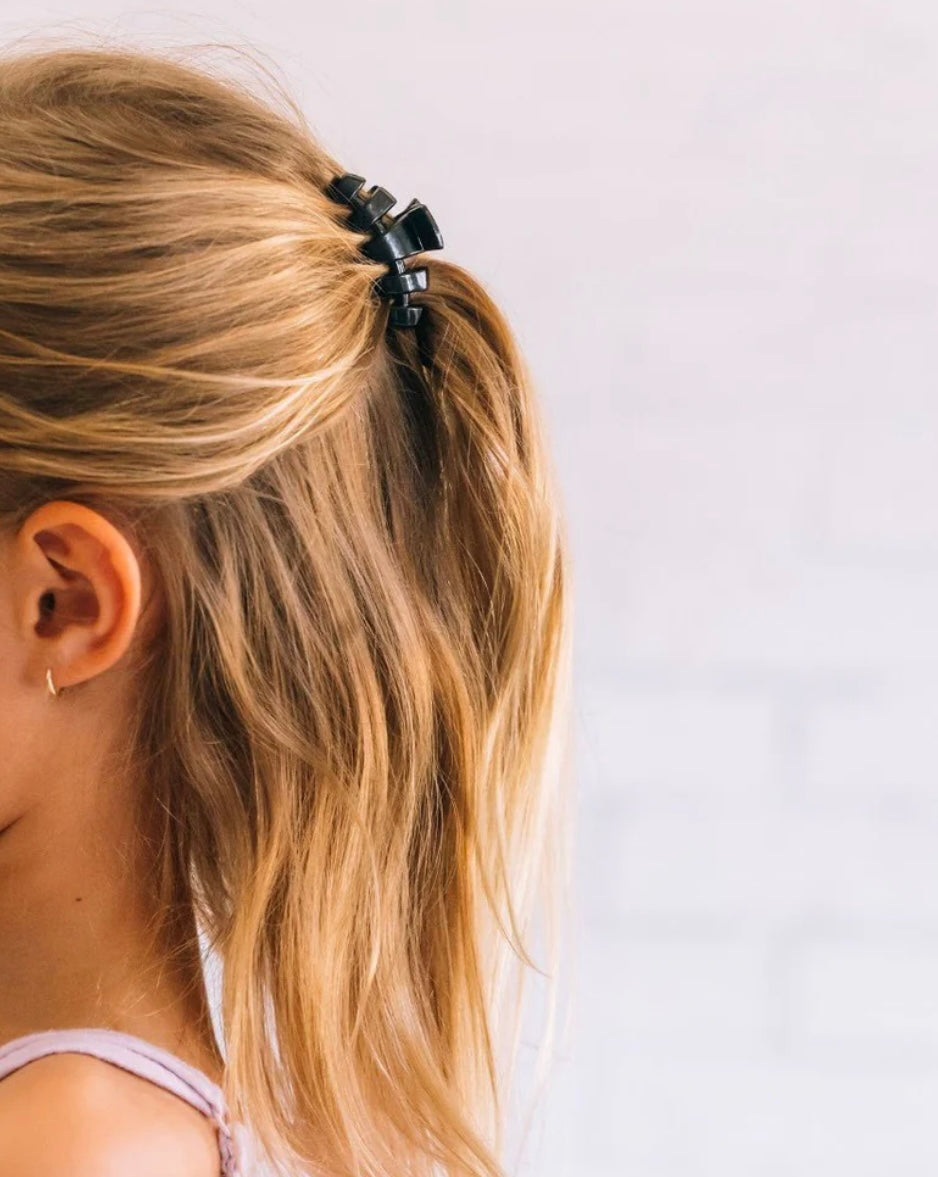 Classic Hair Clip Tiny Burgundy Bliss