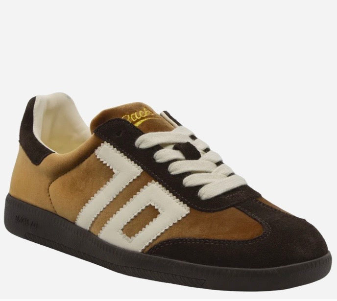 Cloud W26 in Velvet Cuoio Butter Sneakers