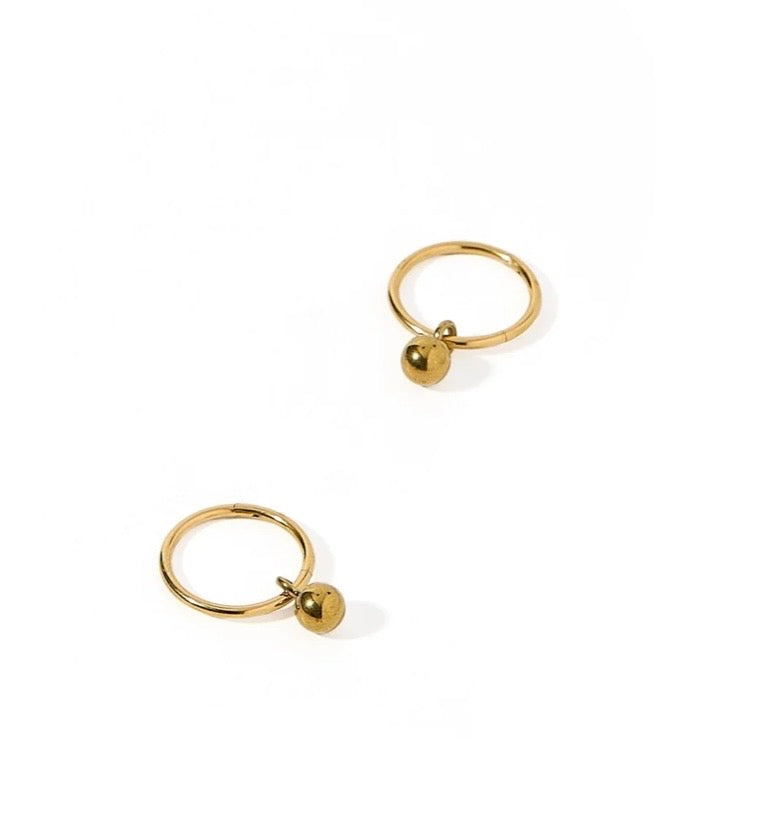 Huggie Charm Earrings - Nola 8mm