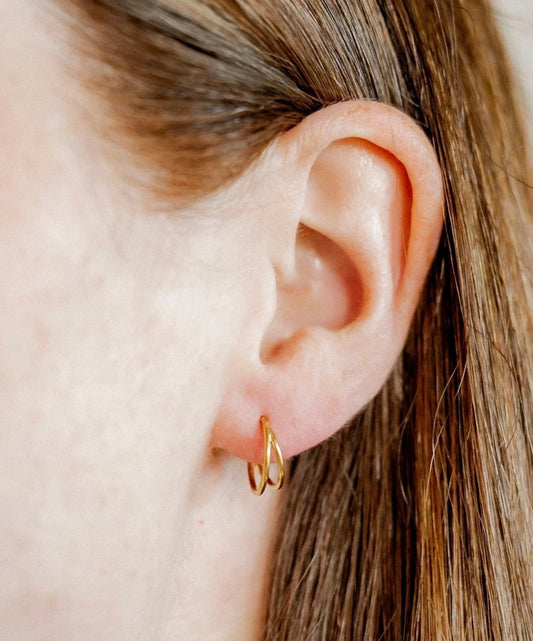 Huggie Earrings - Nylah Gold 8mm