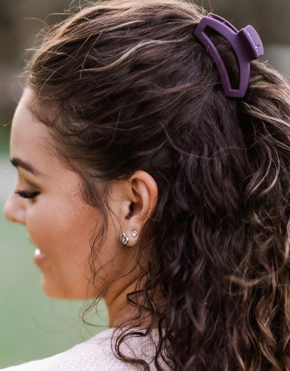 Open Burgundy Bliss Small Hair Clip