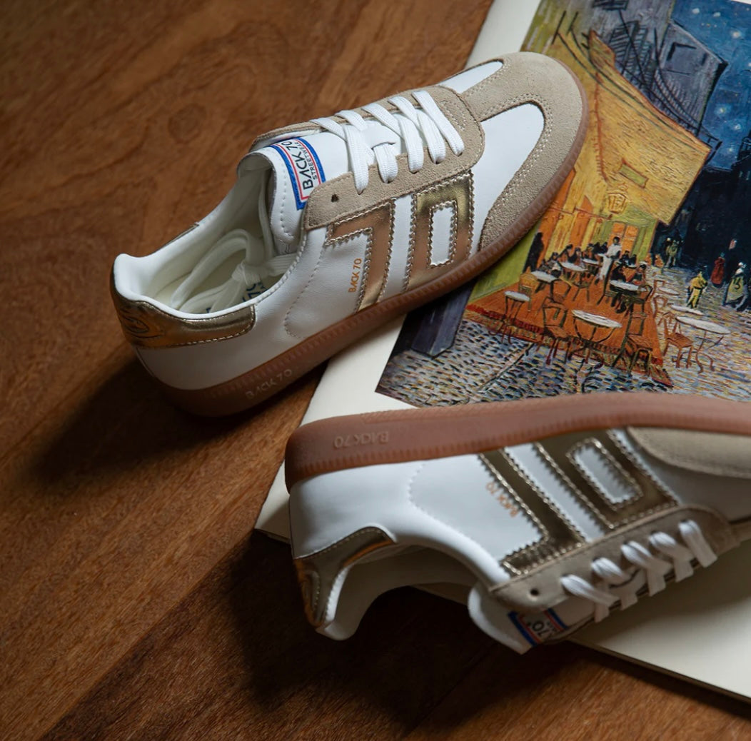 CLOUD in BEIGE Sneakers