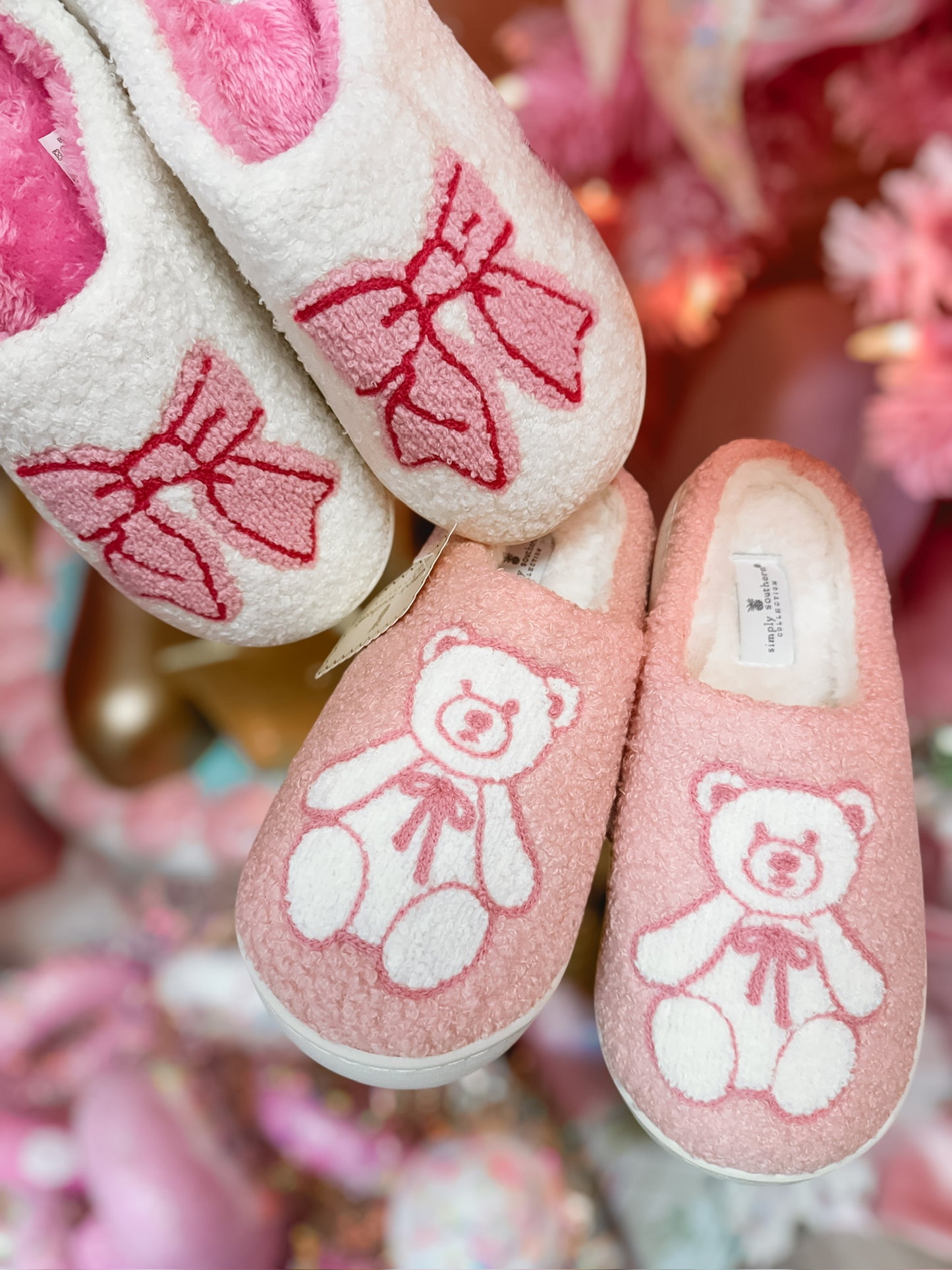 PF Doorbuster #8 Pink Bear Slippers