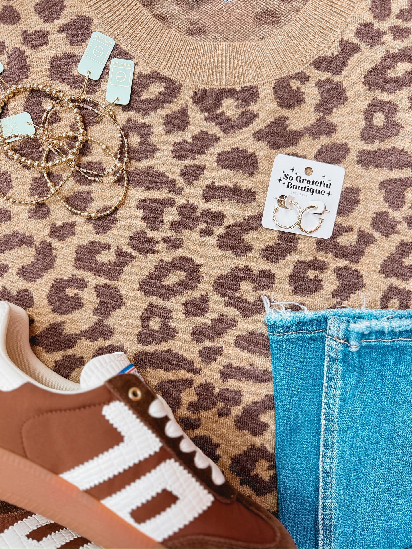 Leopard Printed For Success Sleeveless Sweater