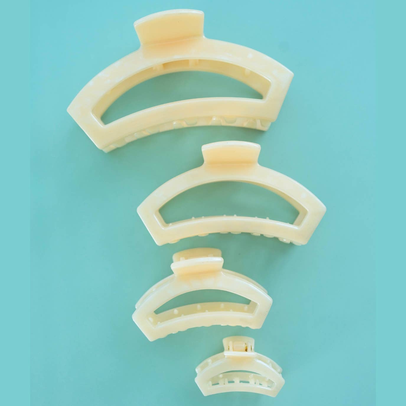 Open Hair Clip | Medium | Soft Surf