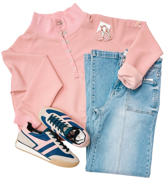 Pop That Collar Mauve Button Top