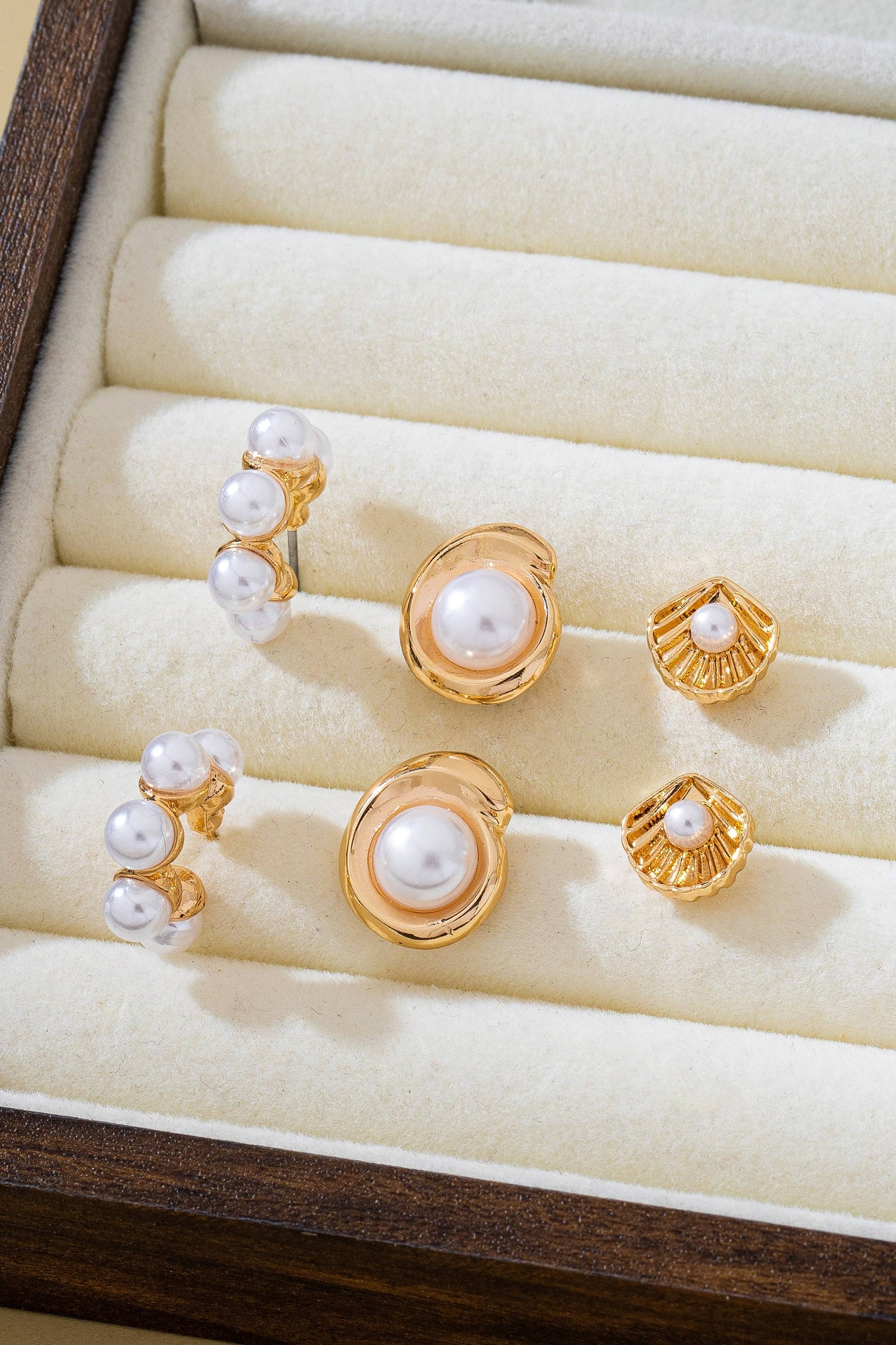Shell Pearl Seashell Trio Earring Set