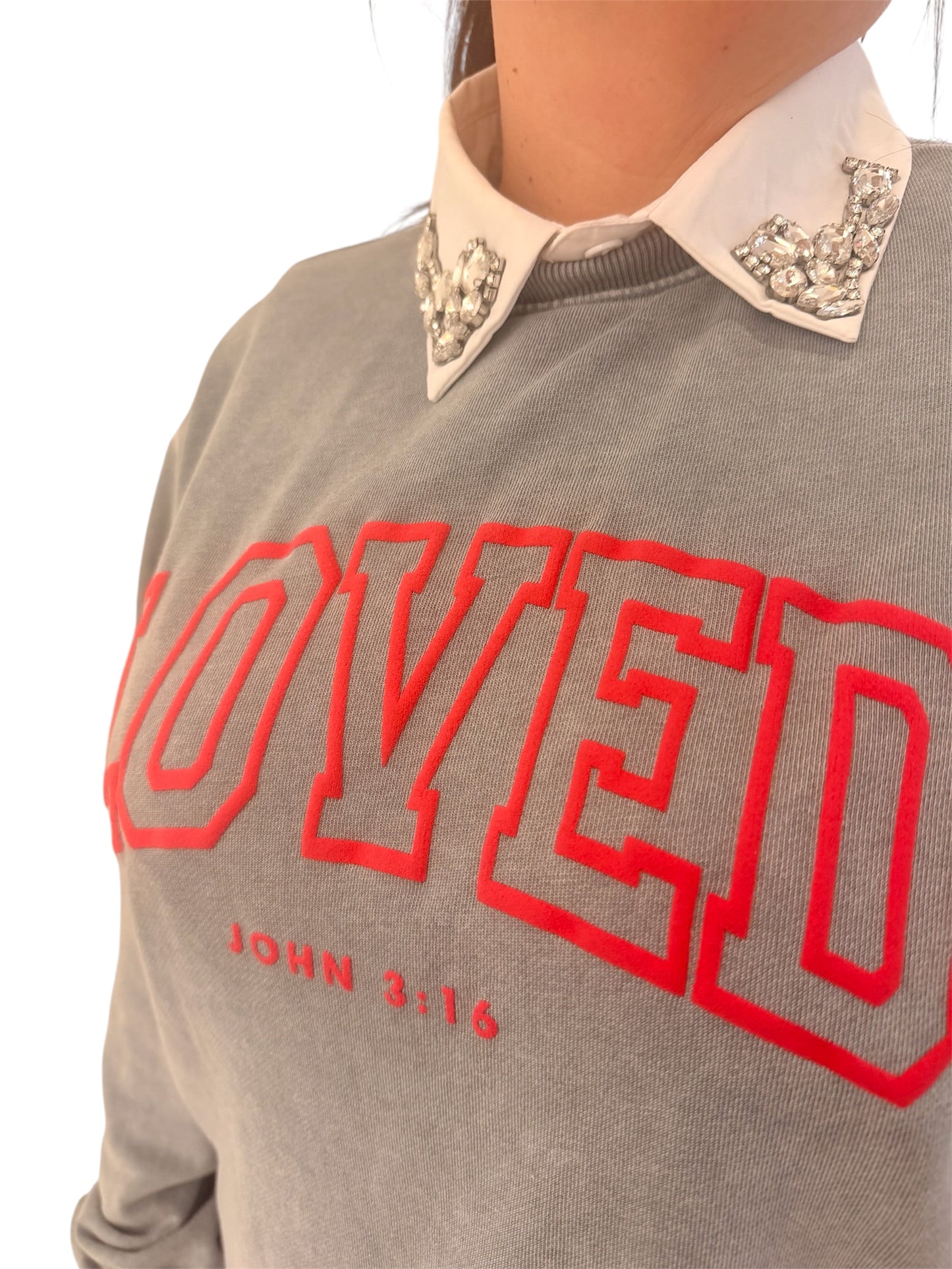 Finishing Touch White Rhinestone Collar