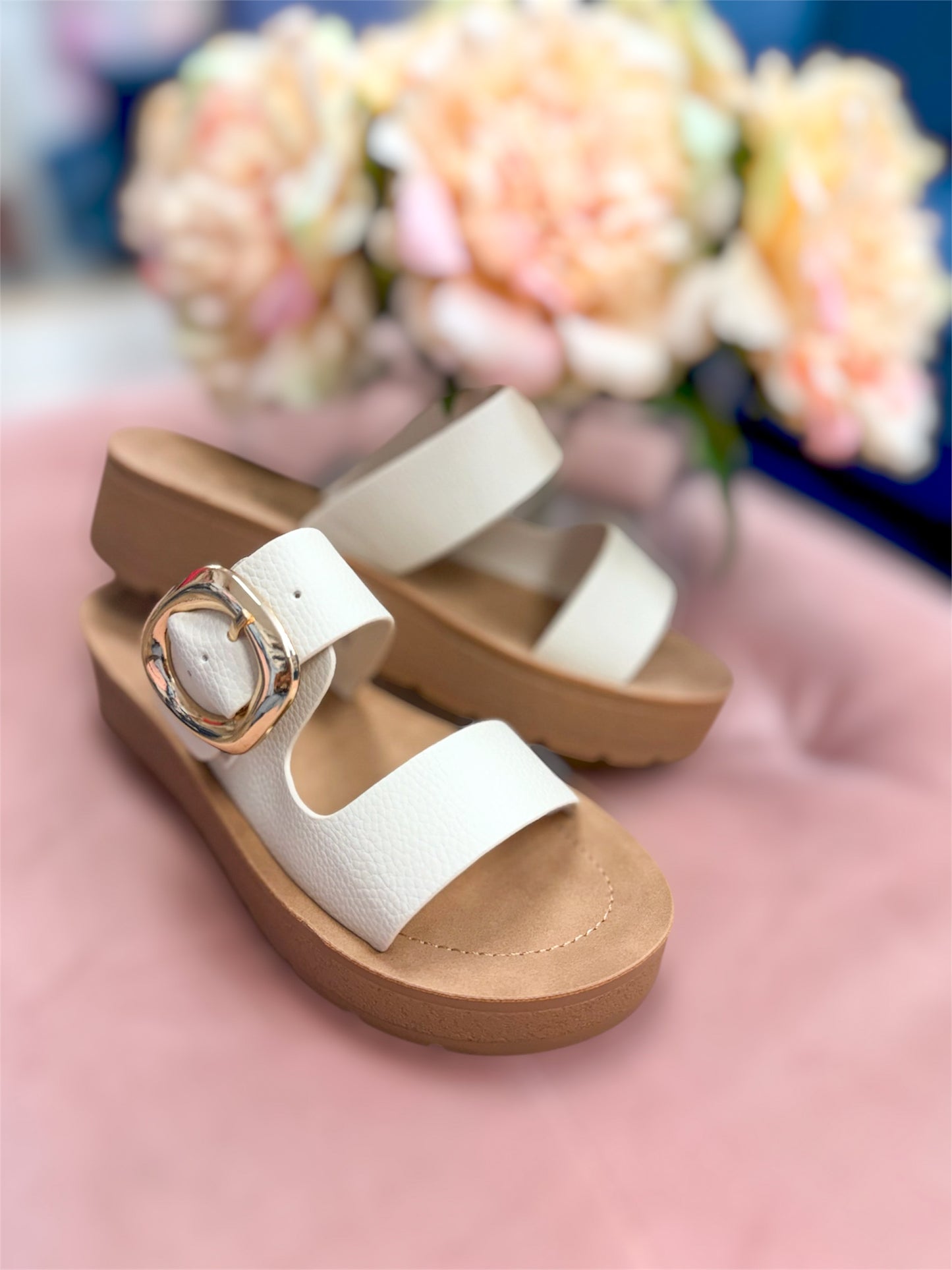 Shance Bone Pebble Sandal