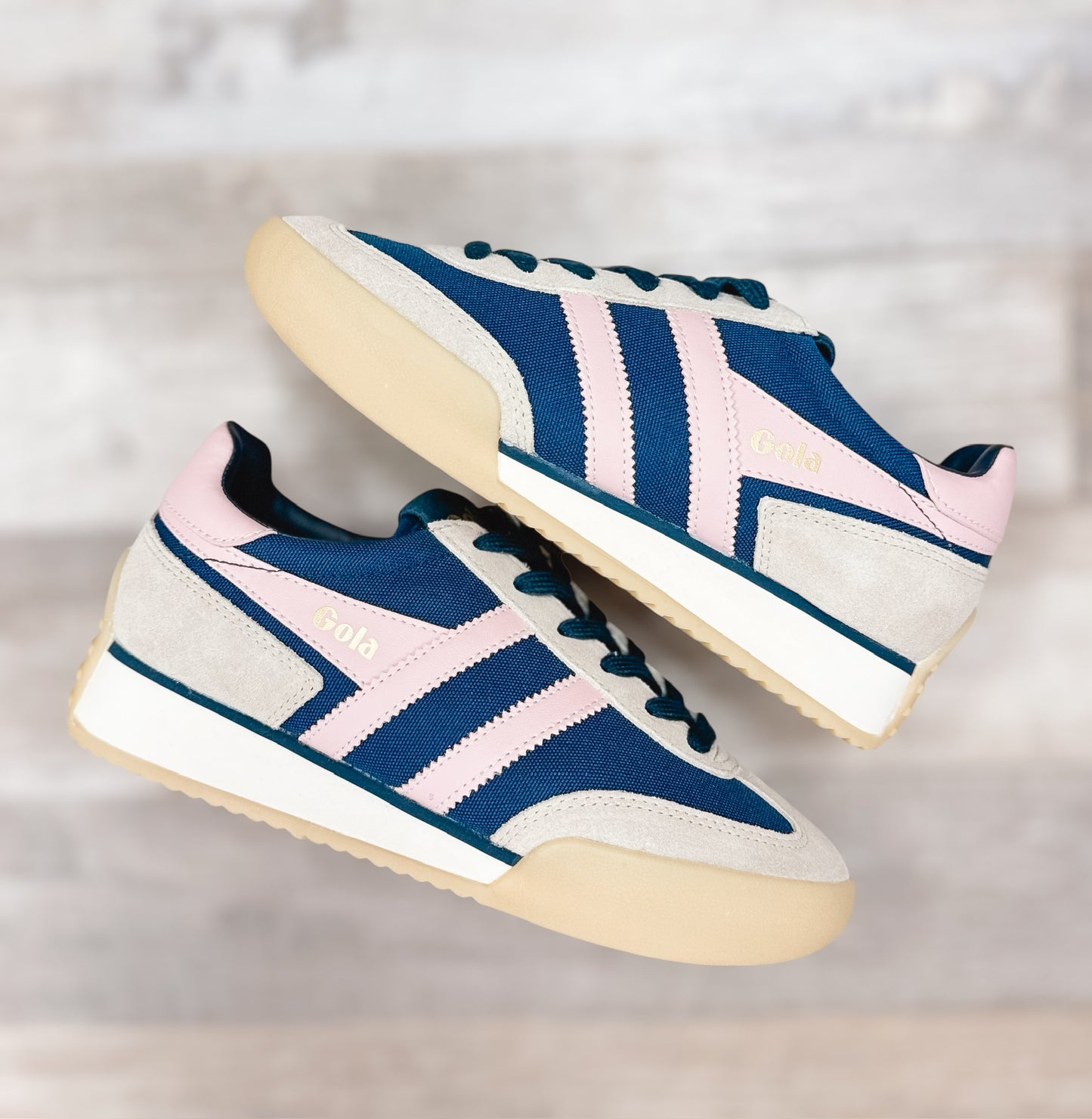 Pacer Trainer Navy/Bone/Chalk Pink