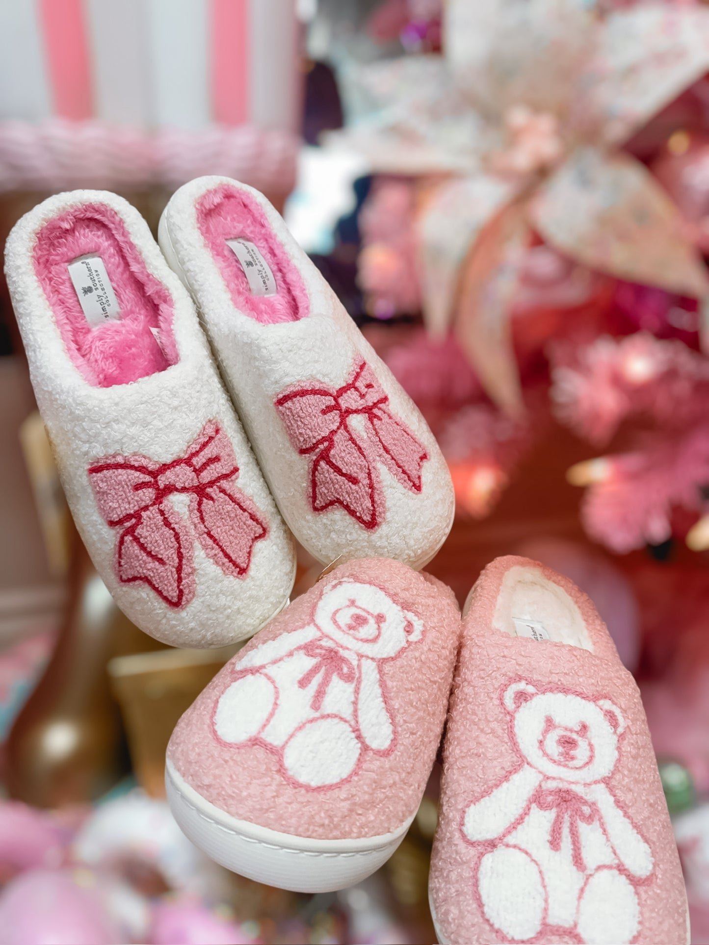 PF Doorbuster #8 Pink Bear Slippers