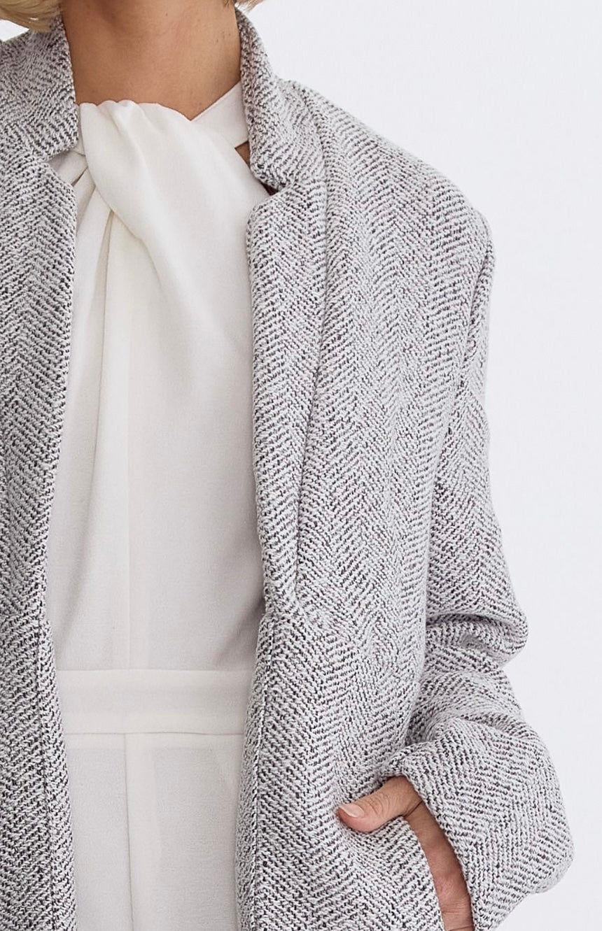 Timeless Tweed Blazer Grey