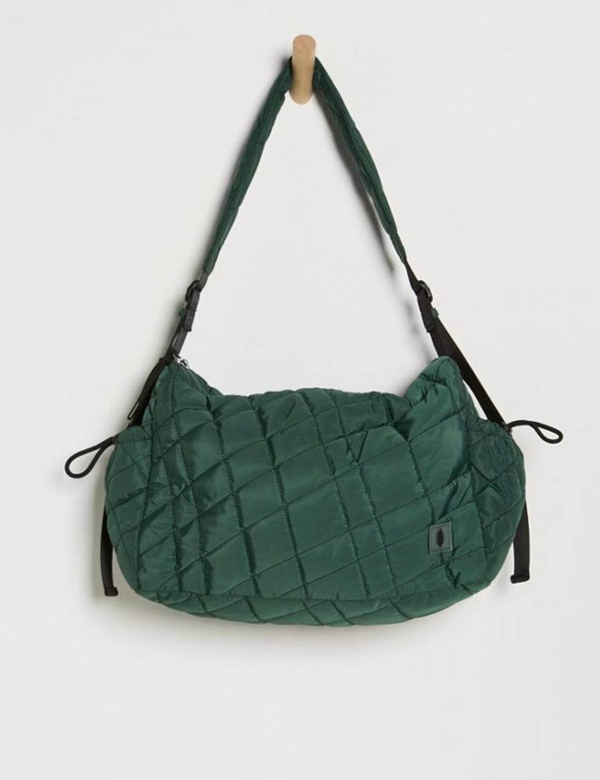 Off The Path Carryall Evergreen