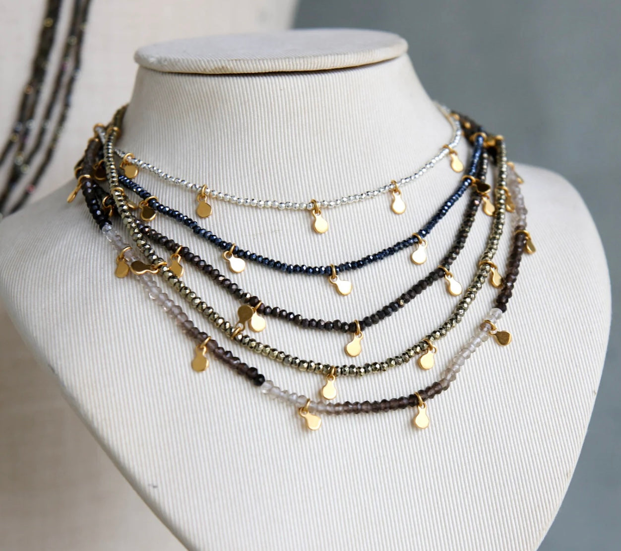 CPJ James Short Necklace Gold Pyrite