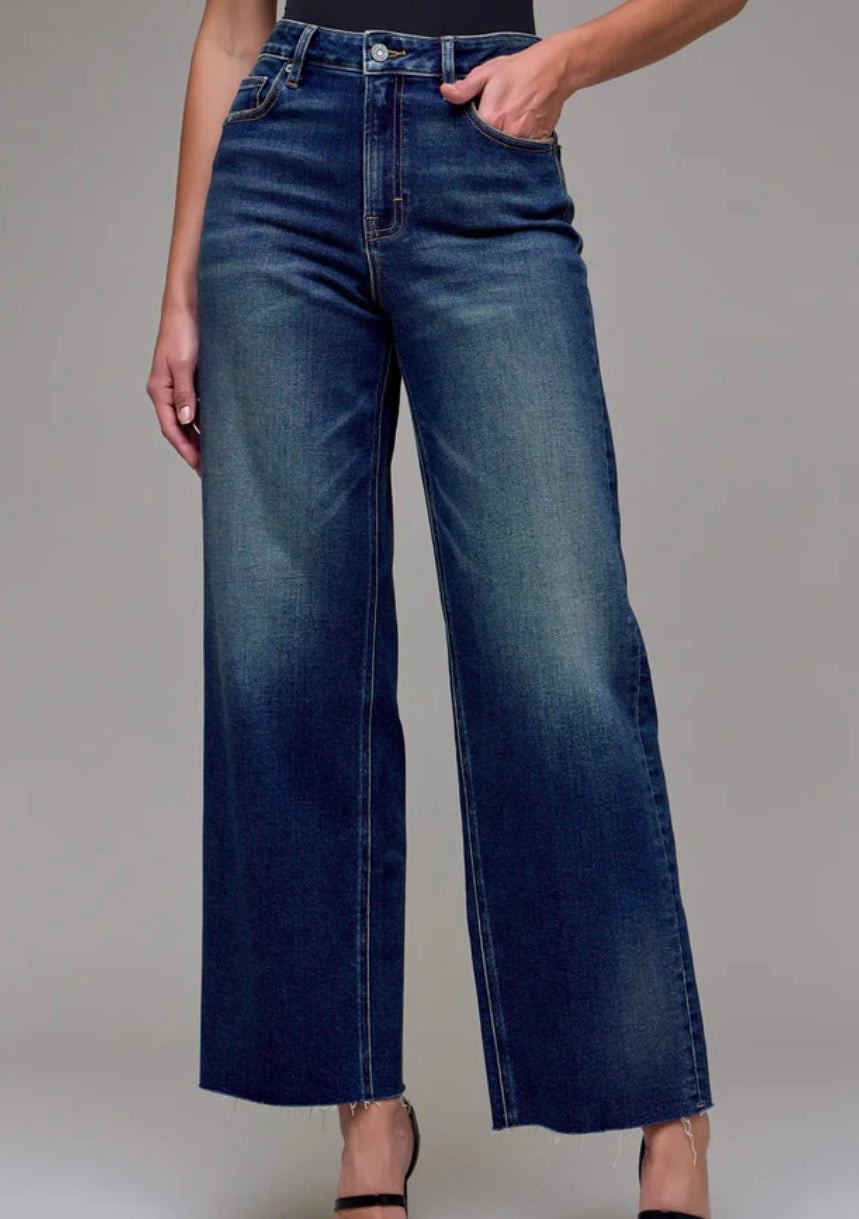 Logan Dark Vintage Clean Stretch Dad Jean