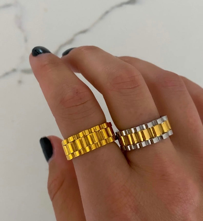 Two Toned Chain Ring