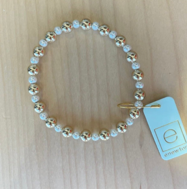 Pearl Grateful Pattern 4mm Bead Bracelet - 6mm Gold