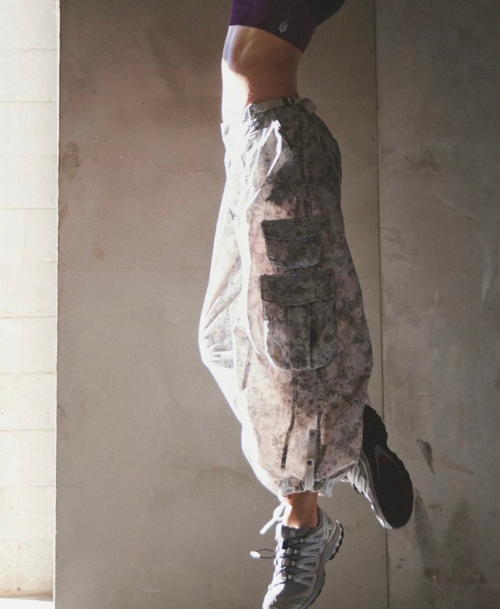 Printed Charmer Utility Camo Floral Ivory