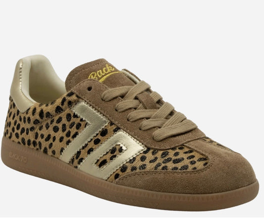 Cloud W26 in Leopard Gold Sneakers