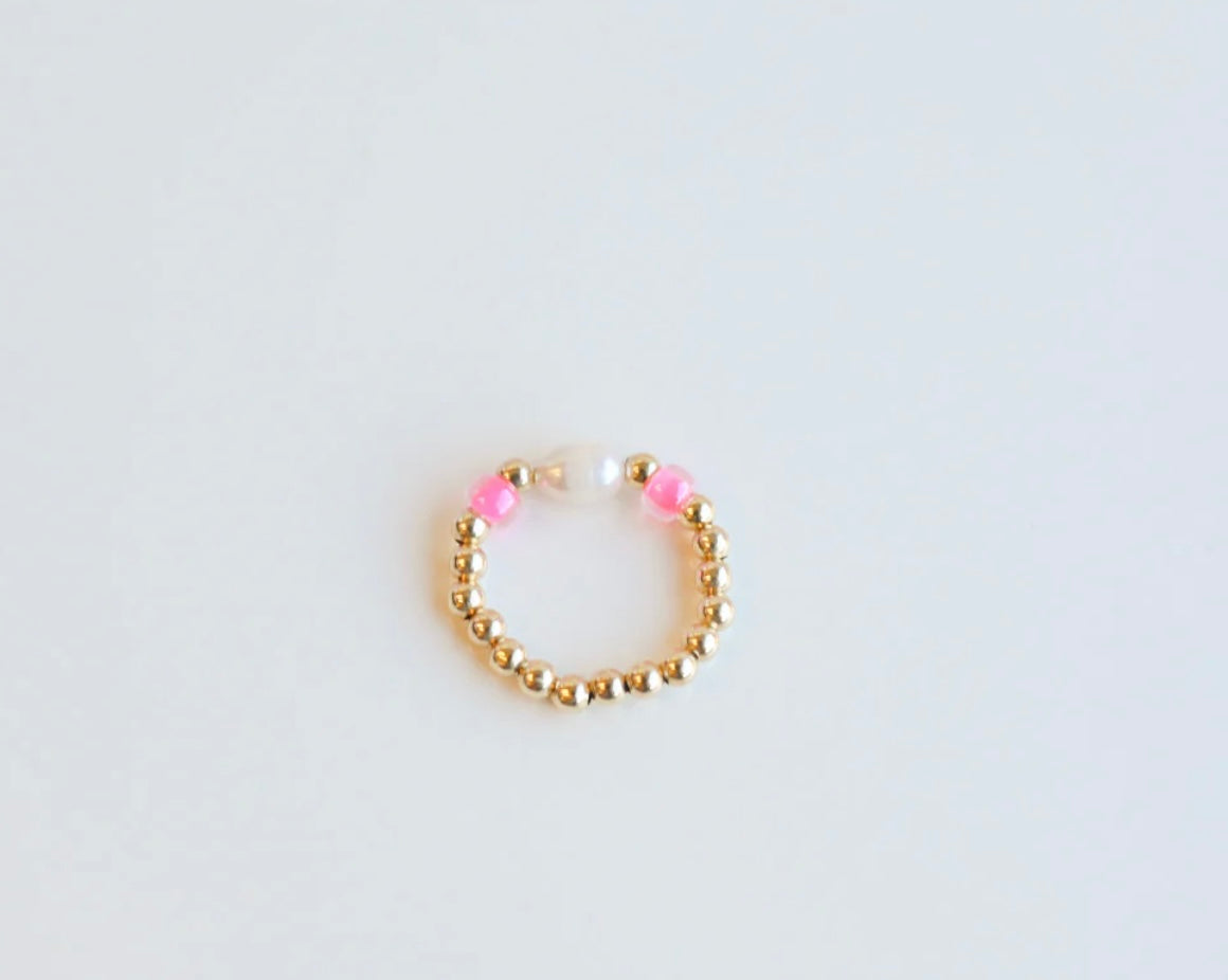 Pearl Poppi Ring Hot Pink