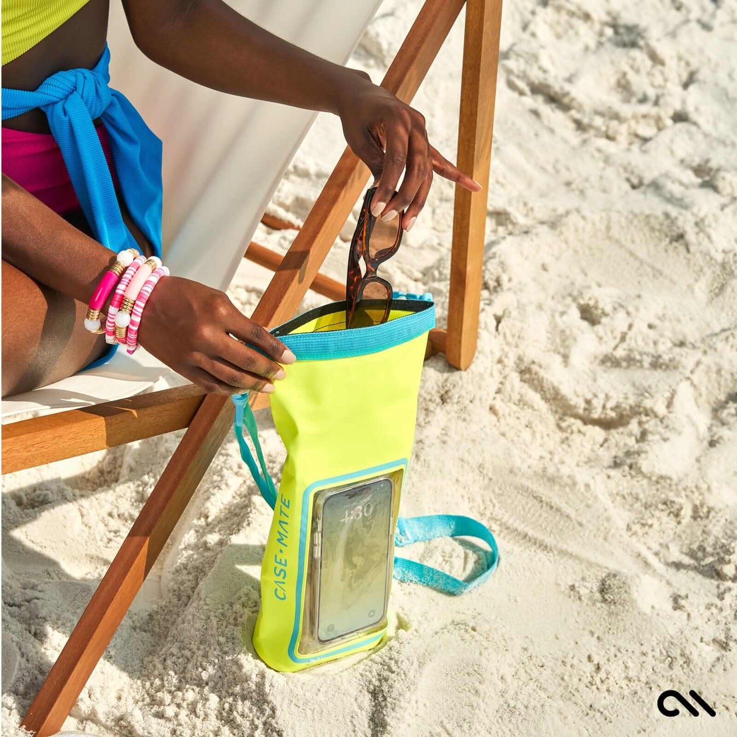 Waterproof Mini Phone Bucket Bag: Soap Bubble™