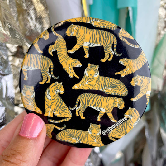 Tiger Lounge - Black - Game Day Button