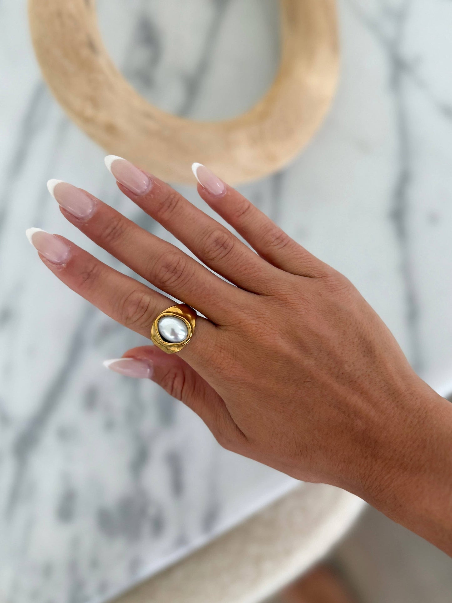 THE PEARL RING