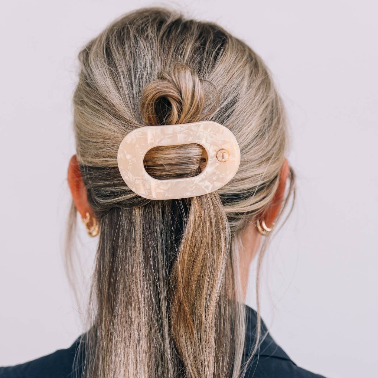 Flat Round Hair Clip | Small | Soft Surf